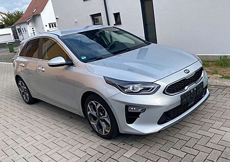 Kia Cee'd Ceed / Lim.Spirit Navi*T-Leder*LED*Kamera