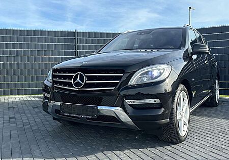 Mercedes-Benz ML 350 4M*COMAND*CAM*STHZ*AIRMATIC*NIGHT*H&K*AHK