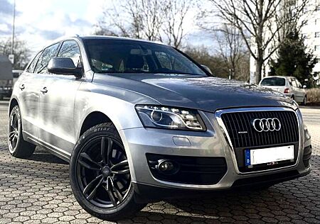 Audi Q5 gebraucht kaufen Audi Q5 2.0 quattro TÜV 01.26 Leder Navi Xenon
