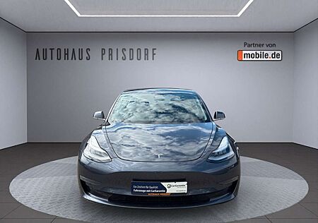 Tesla Model 3 Long Range Dual AWD