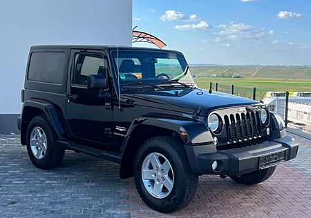 Jeep Wrangler Sahara*NUR 125TKM*1HAND*NAVI*
