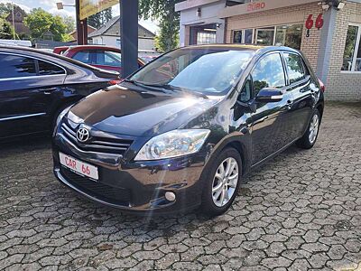 Toyota Auris Life / 1. Hand /