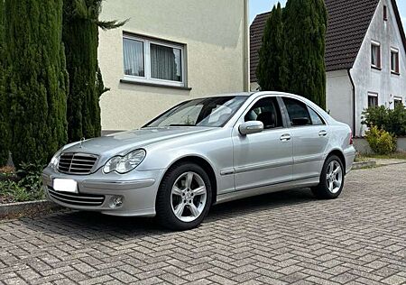 Mercedes-Benz C 180 Kompressor Automatik Avantgarde