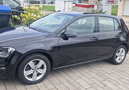 VW Golf Volkswagen 1.2 TSI BlueMotion Technology Comfortline
