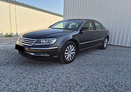 VW Phaeton Volkswagen 3.0 V6 TDI DPF 4MOTION Automatik (4 Sitzer)