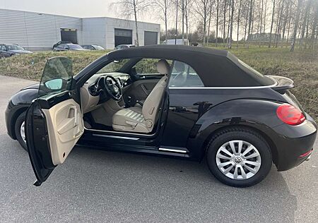 VW Beetle Volkswagen Cabriolet 2.0 TDI