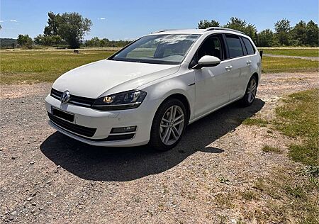 VW Golf Variant Volkswagen 2.0 TDI BlueMotion Technology Lounge