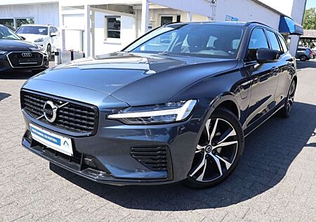 Volvo V60 T6 AWD Recharge Plus Dark|NAVI|R-CAM|SHZG|