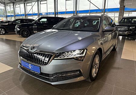 Skoda Superb gebraucht kaufen Skoda Superb Style iV AHK LED SHZ DCC dig.Cockpit ACC