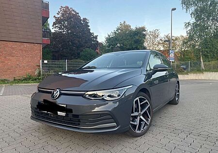 VW Golf Volkswagen VIII 1.5 TSI OPF Style