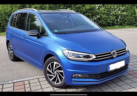 VW Touran Volkswagen 1.6 TDI SCR DSG Join