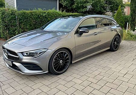 Mercedes-Benz CLA 250 4Matic Shooting Brake 7G-DCT AMG Line