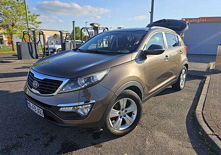 Kia Sportage 1.7 CRDi 2WD Vision