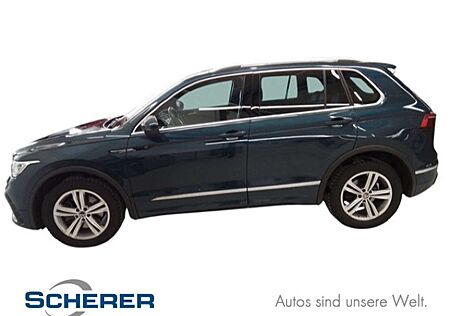 VW Tiguan Volkswagen 2.0 TDI 4motion DSG R-Line AHK+Pano+DCC+I