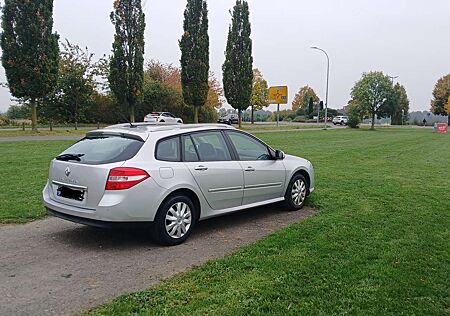 Renault Laguna Grandtour 2.0 16V Expression