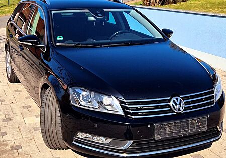 VW Passat Variant Volkswagen 2.0 Blue TDI DSG SCR Comfortline