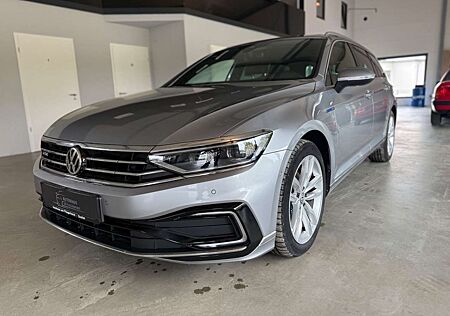 VW Passat Volkswagen Variant GTE Matrix-LED/AHK/ACC/Kam/SHZ