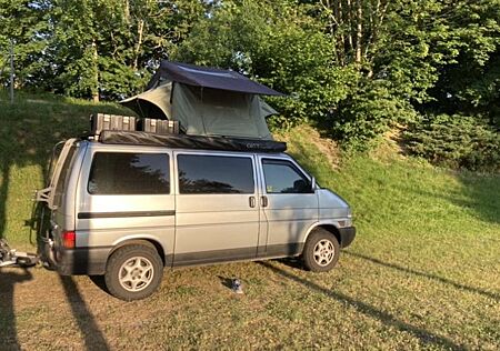 VW T4 Multivan Volkswagen Syncro 2.5 TDI Offroad Camper sofort Reisebereit!