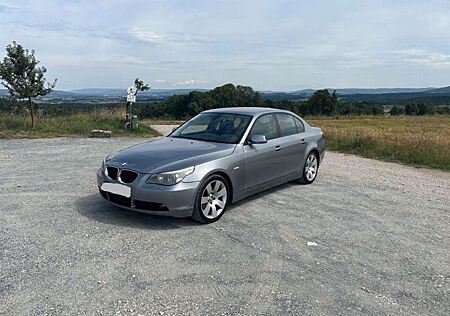 BMW 525i 525