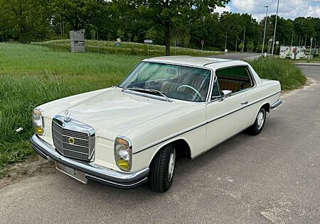 Mercedes-Benz C 250 W114 /8