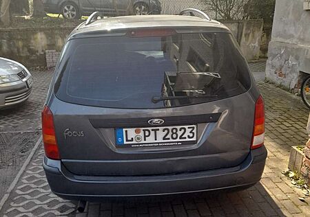 Ford Focus Turnier Turnier Ambiente