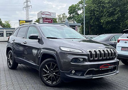 Jeep Cherokee Limited 4WD 3.2 Benzin Allwetter Panorama HU/AU:NEU