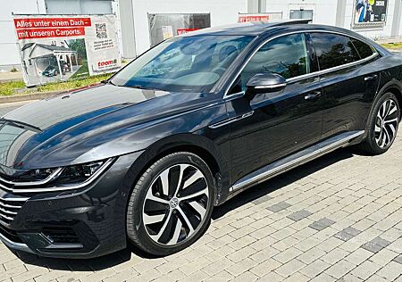 VW Arteon Volkswagen R-Line Panorama 19“ Climatronic alcantara mangan