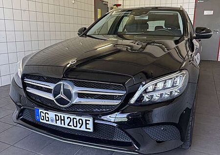 Mercedes-Benz C 300 T de (205.213)