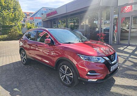 Nissan Qashqai 1.3 DIG-T N-CONNECTA Panoramadach