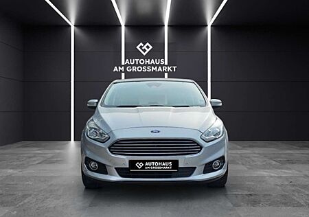 Ford S-Max Titanium 2.0 EcoBoost Navi, Rückfahrk,Leder
