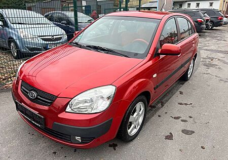 Kia Rio 1.4 EX