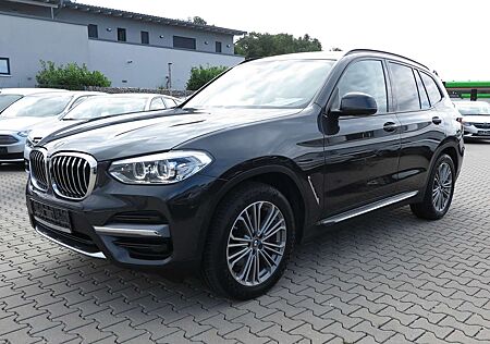 BMW X3 xDrive Luxury Line. Leder. Havi. Klima