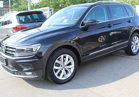 VW Tiguan Volkswagen Highline BMT/Start-Stopp 4Motion