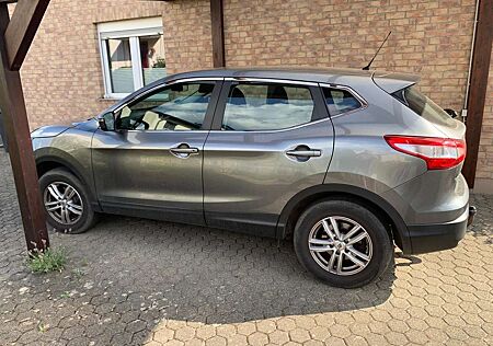 Nissan Qashqai 1.5 dCi VISIA