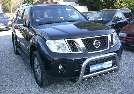 Nissan Pathfinder 3.0dCi LE 2.Hand,Klimaaut.Leder&Navi