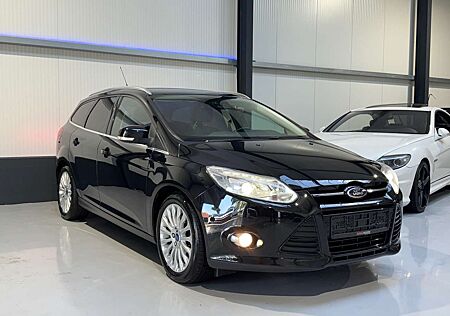 Ford Focus 1.6 Titanium XENON AHK TEMPOMAT MFL KLIMAAUT SHZ