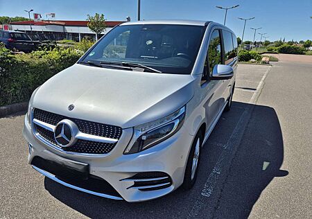 Mercedes-Benz V 300 Avantg 4Matic PANO AHK Memo Vollausst WWZH Distr+