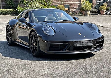 Porsche 992 911 Targa 4 GTS *PDCC*HA-LENKUNG*LIFT*BOSE*MATRIX*