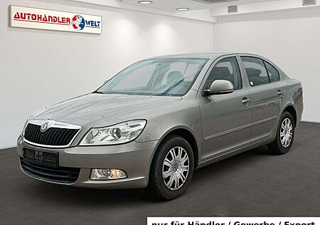 Skoda Octavia Lim. 1.6 AAC SHZ Tempo PDC