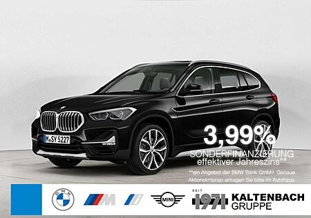 BMW X1 xDrive20i xLine FACEL. PANO AHK HUD LED