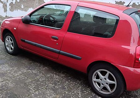 Renault Clio 1.2 16V 75 Expression