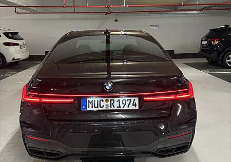 BMW 740d 740 xDrive H&K Sitz* Verstellbar Fond