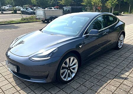 Tesla Model 3 Allrad, Ganzjahresr., HW3, Homelink, 79kWh, AHK