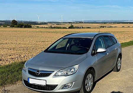 Opel Astra 1.4 Turbo Sports Tourer Design Edition