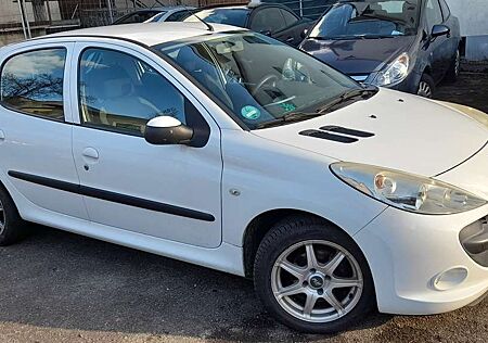 Peugeot 206 Basis Tüv06/26 EURO 5