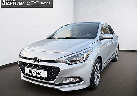 Hyundai i20 YES! *ALLWETTER*RFK*PANO*GRA*