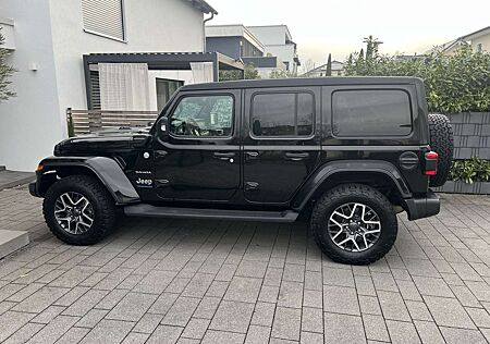 Jeep Wrangler Unlimited 2.0 PHEV Softtop AWD Automatik Sahara