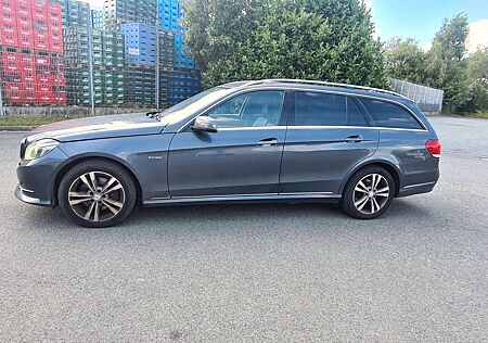 Mercedes-Benz E 250 CDI 4-Matic Leder Navi LED AHK