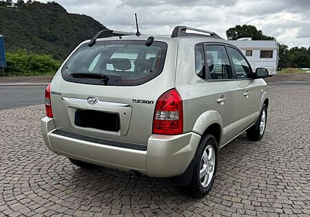 Hyundai Tucson 2.0 2WD GLS