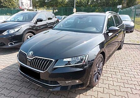 Skoda Superb Combi 2.0 TSI L&K 4x4 2.Hand | Unfallfrei